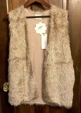 Nwt Women’s Lush “all The Wild Things” Vest In Beige -size S/m- $43.99