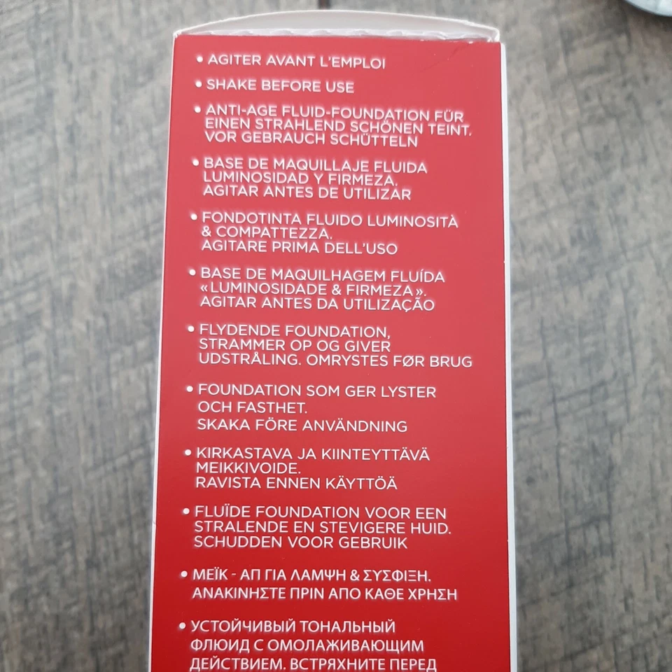 Clarins Everlasting Youth Fluid Illuminating Firming Foundation Makeup 100C 1oz - Image 3 of 4