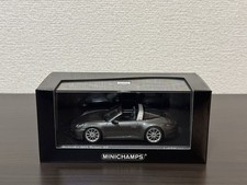 1/43 Porsche 911 992 Targa 4S 2020 Gray Matallic Black Interior Minichamps Minic
