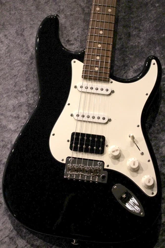 Suhr Classic S Antique SSH/Aged Black/Light Aging #78495 3.51kg #GG28r
