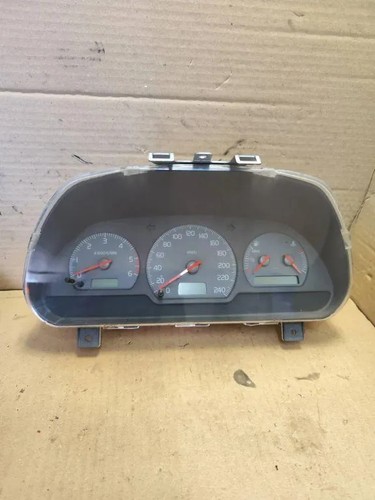 VOLVO V40 Estate VW Kombiinstrument 30889706 C1W20D2 DP0244043 Diesel 34890982