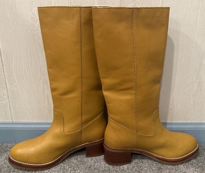 Frye Women s Camryn Tall Pull On Boots Size 7M Banana Leather  (NWT)