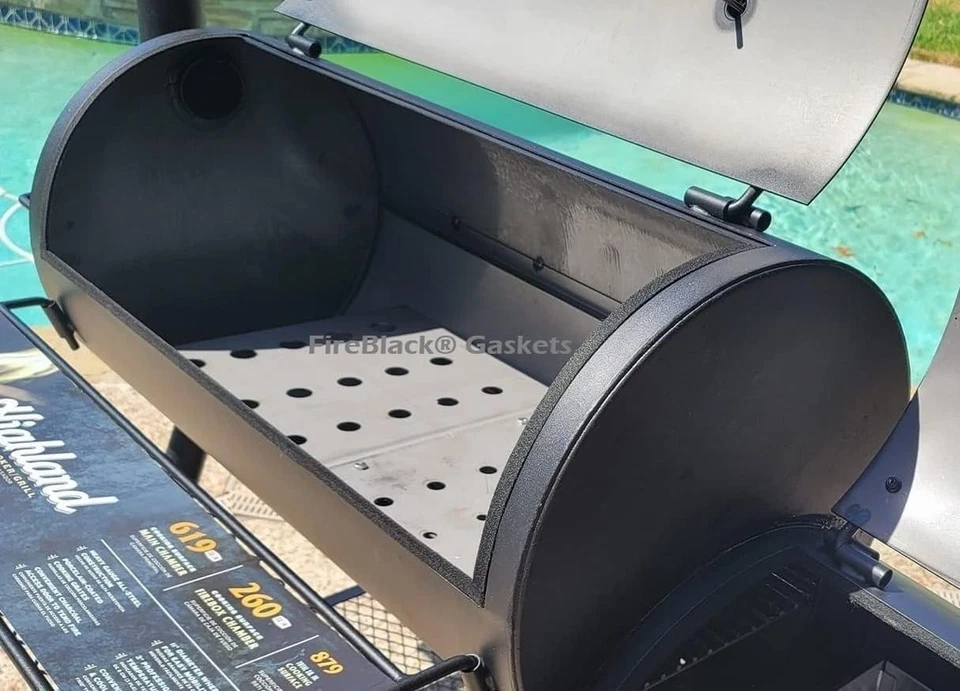 Junta de defumador preta durável 1/2"" x 1/8"" - autoaderente de alta temperatura feita nos EUA - Imagem 4 de 4