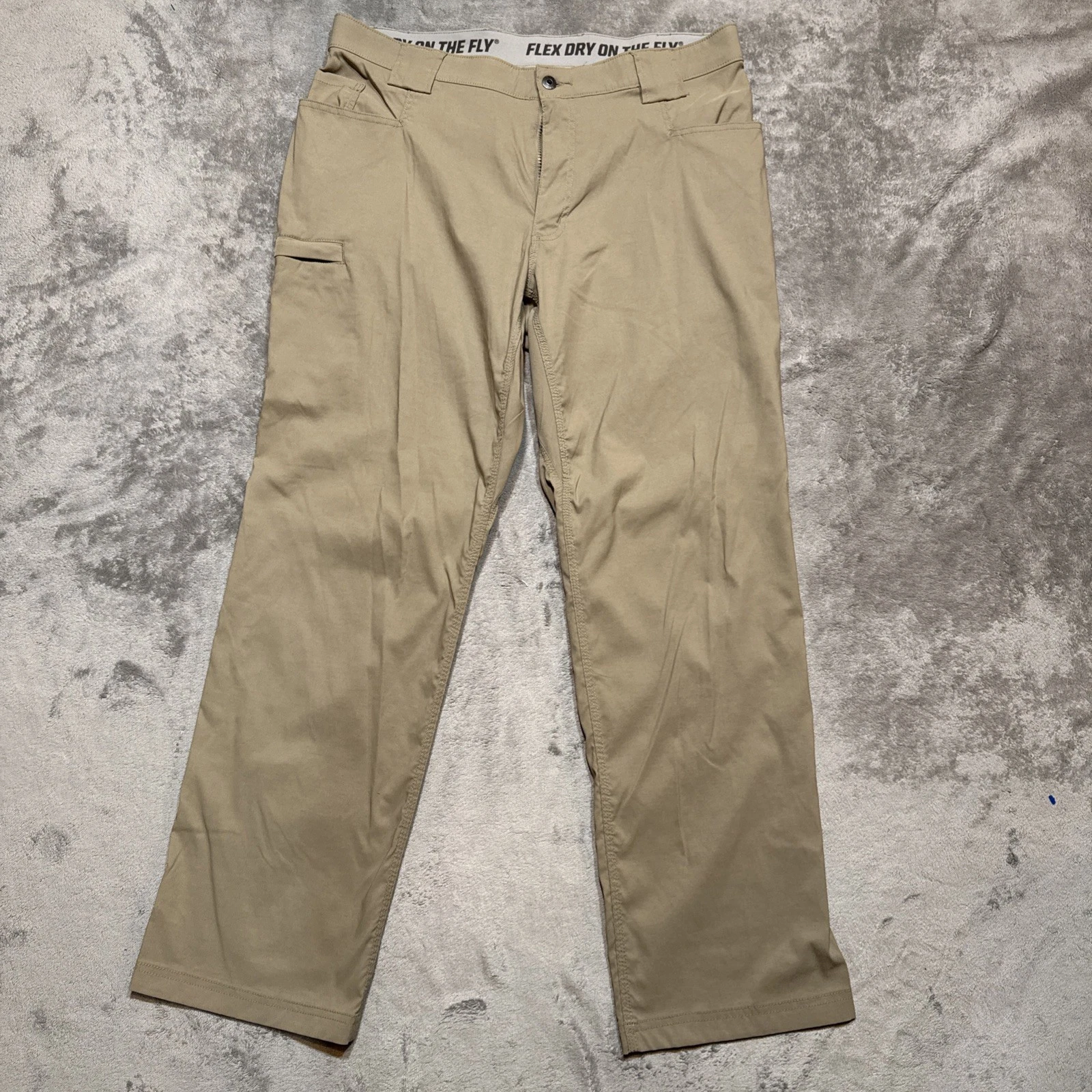 Duluth Trading Pants Mens 38x32 Tan Flex Dry On The Fly Relaxed Cargo Workwear