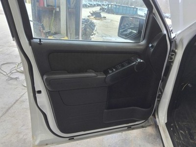 EXPLORER  2009 Front Door Trim Panel 734687