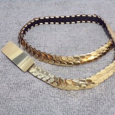 Vintage Metal Scale Stretchy Expandable Belt Gold 25" Long