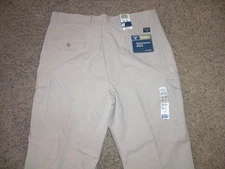DOCKERS Tan Washed style CARGO PANTS 38x32 (FITS 36x32) NEW $50 TAGS NWT