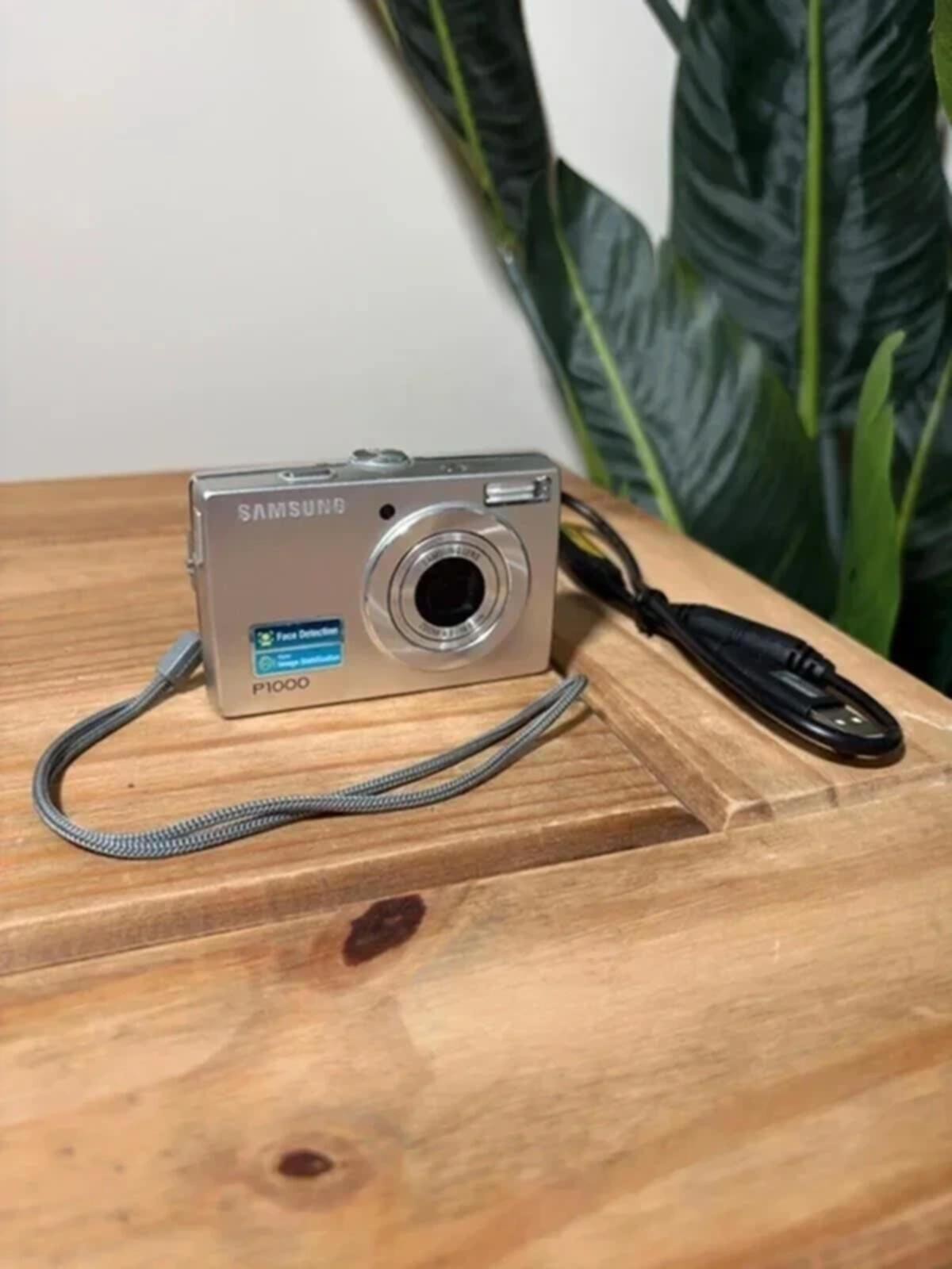 P1000