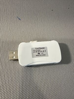 Digital Camera Card Reader  FCR20
