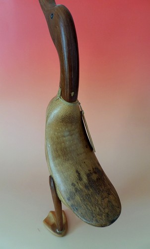 Dcuk The Duck Company Tina Duck Natural Wood Hand Carved Bamboo 17 Inches - Picture 4 of 6