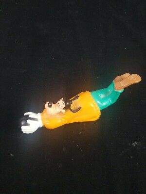 Vintage collectible Goofy with a bowling ball action figure, 6.25''