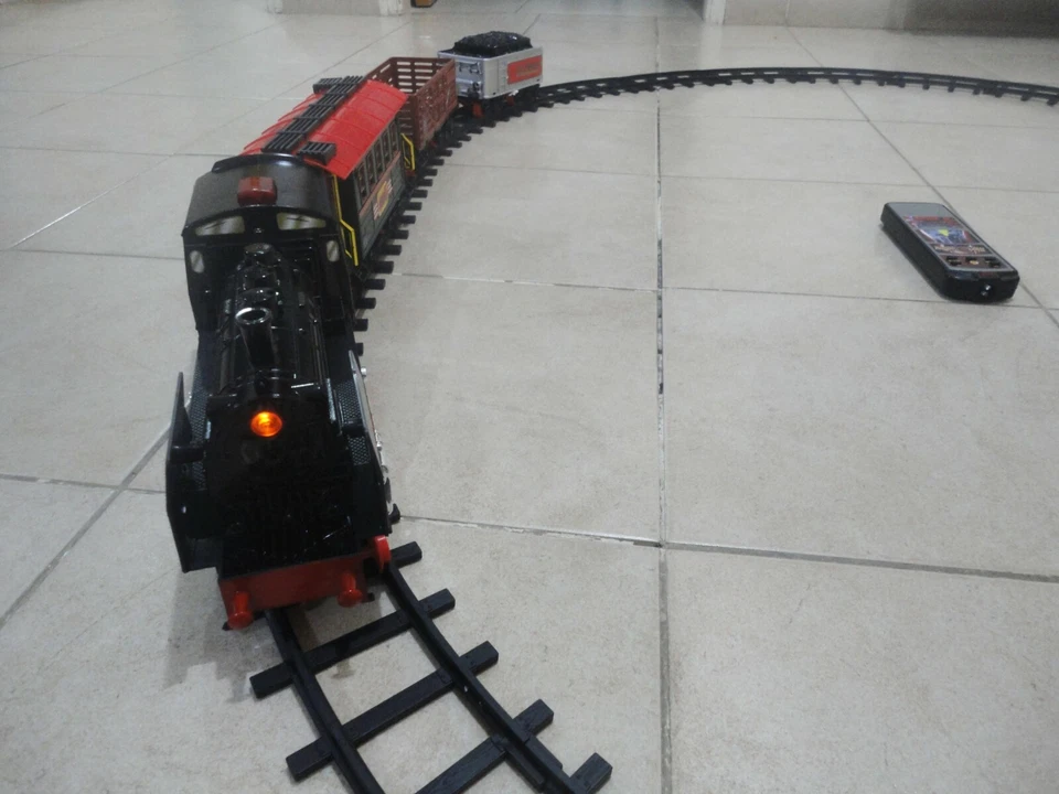 Enorme Juego de Tren Clásico con Control Remoto Infrarojo Ferroviario y Juguete Ligero Foto 3 de 4