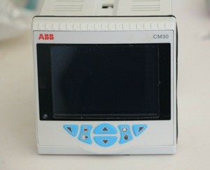 ABB ControlMaster CM30 Controller CM30/200S0E0/STD Temperature