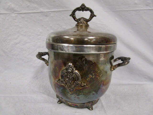 TOWLE Silver Plate ICE BUCKET White Interior