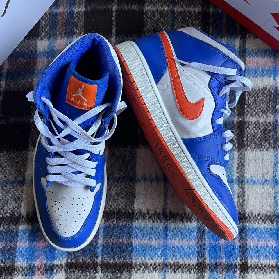 Nike Air Jordan 1 Mid, foto 1 di 5