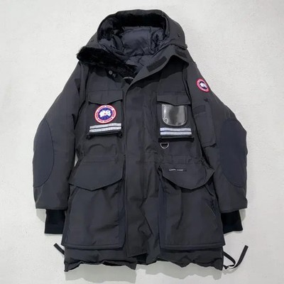 Canada Goose Snowmantra Men XS (Actual 100-105)