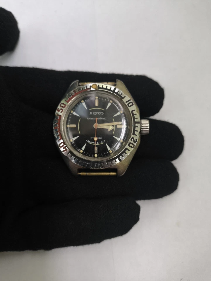  🔔🔔🔔Reloj militar de buceo soviético vintage VOSTOK anfibio francotirador antimagnético  Foto 2 de 4
