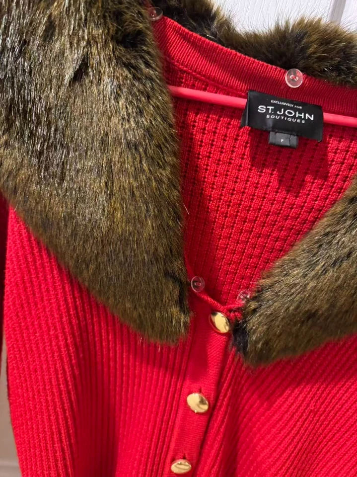 St. John Boutique Wool Cardigan Sweater with Detachable Faux Fur Collar Size P - Image 2 of 4