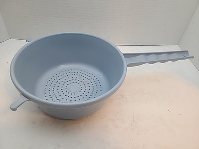 Action Ind Inc. Vintage Cottage Blue Pot Strainer Colander W Handle & Rim Rests
