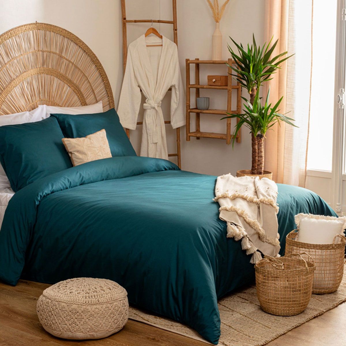Parure de lit percale 240x220 Bleu Égéen, la douceur d'un grand hôtel