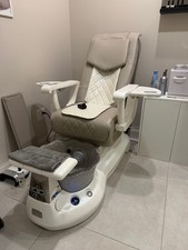 LUX LS250 Princess Pedicure Chair - Excellent Condition - Drain Pump Included