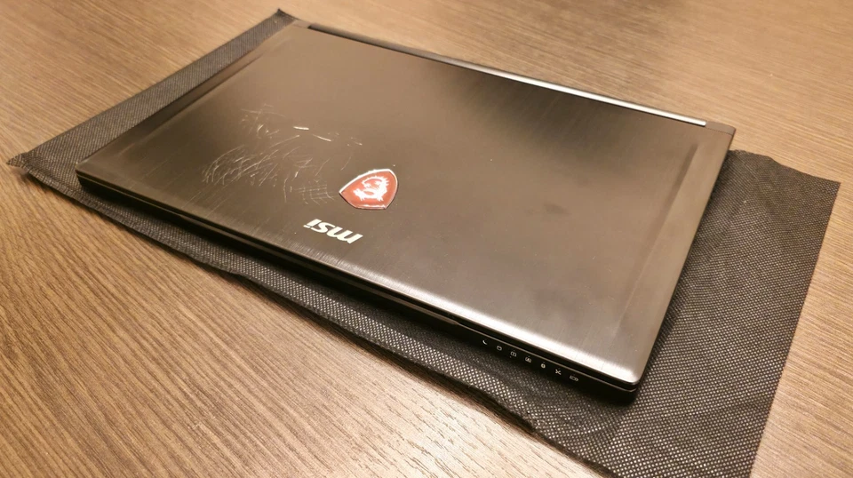 Notebook gaming MSI GS63VR 7RG I7+32 Gb Ram ddr4+Ssd - Immagine 4 di 4