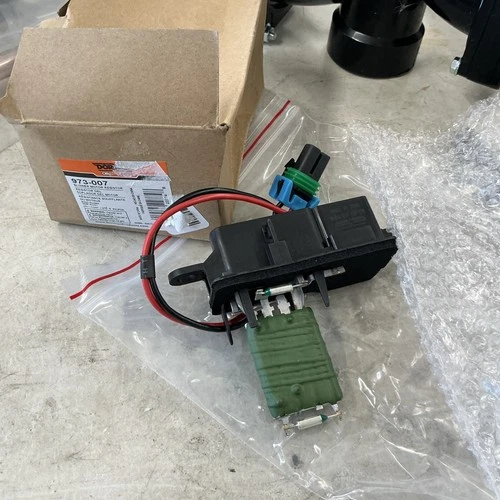 Front HVAC Blower Motor Resistor Compatible with Some Chevrolet / GMC / Isuzu