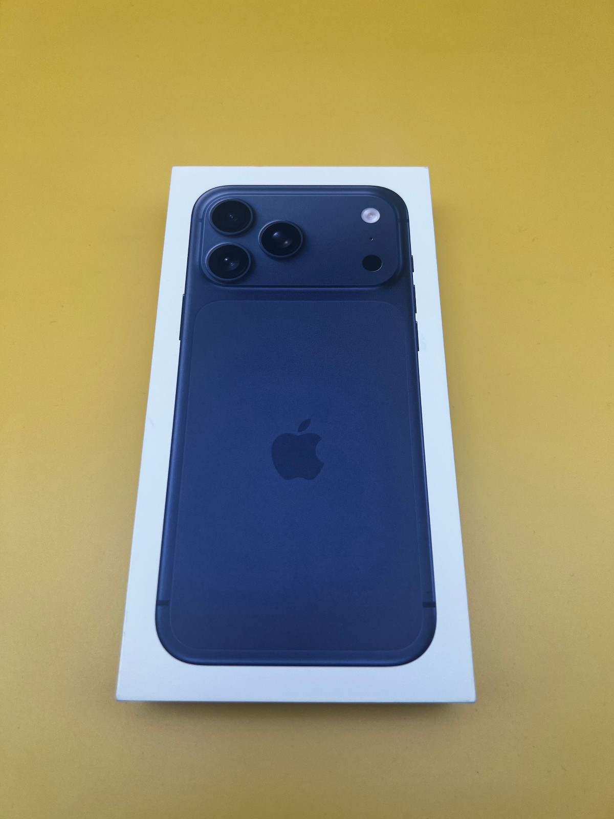 Apple iPhone 17 Pro Max 512GB Tiefblau Blau NEU OVP differenzbesteuert. - Bild 9