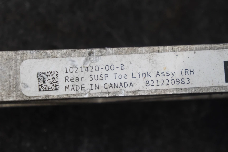 Set Rear Suspension Left Control Arm 1027451-00-D OEM Tesla Model X 2018 - Image 3 of 4