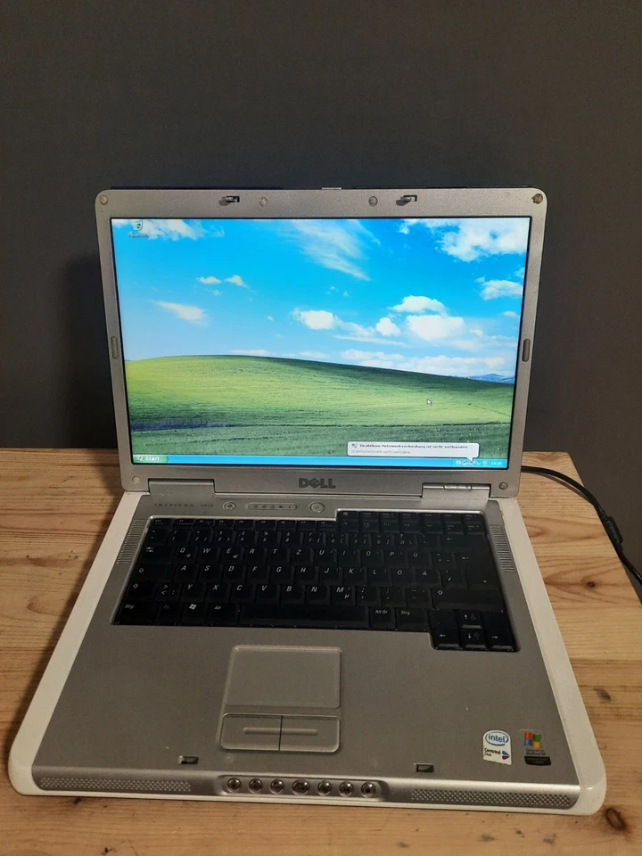 Dell Inspiron 6400 Laptop 15.6” Intel T2050 1.60GHz 2GB RAM 160GB HDD Windows XP - Bild 1 von 4