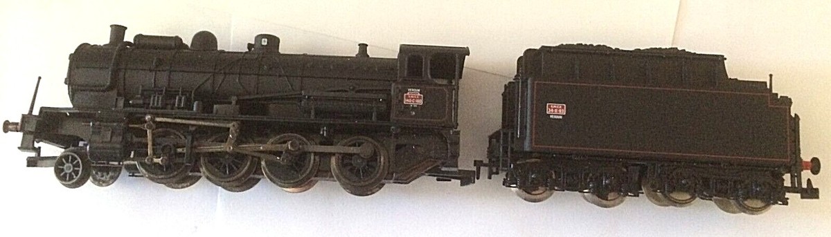 Locomotive à vapeur 140 C avec son tender 34-X-93 Jouef HO - Jeux & Jouets