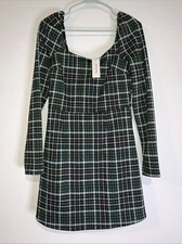 Mi Ami for Francesca’s Green and Navy Plaid Long-Sleeved Mini Dress Size MEDIUM