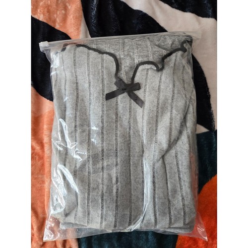 Pyjama Set XL grau & schwarz - Bild 1 von 2