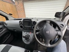 Peugeot Partner 1.6 Professional Panel Van Diesel Manual No VAT 12 Months MOT 1