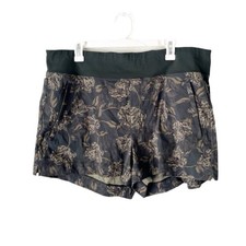 Athleta Shorts Women's 18 Trekkie North Terra Firma Floral Dark Romatic Active