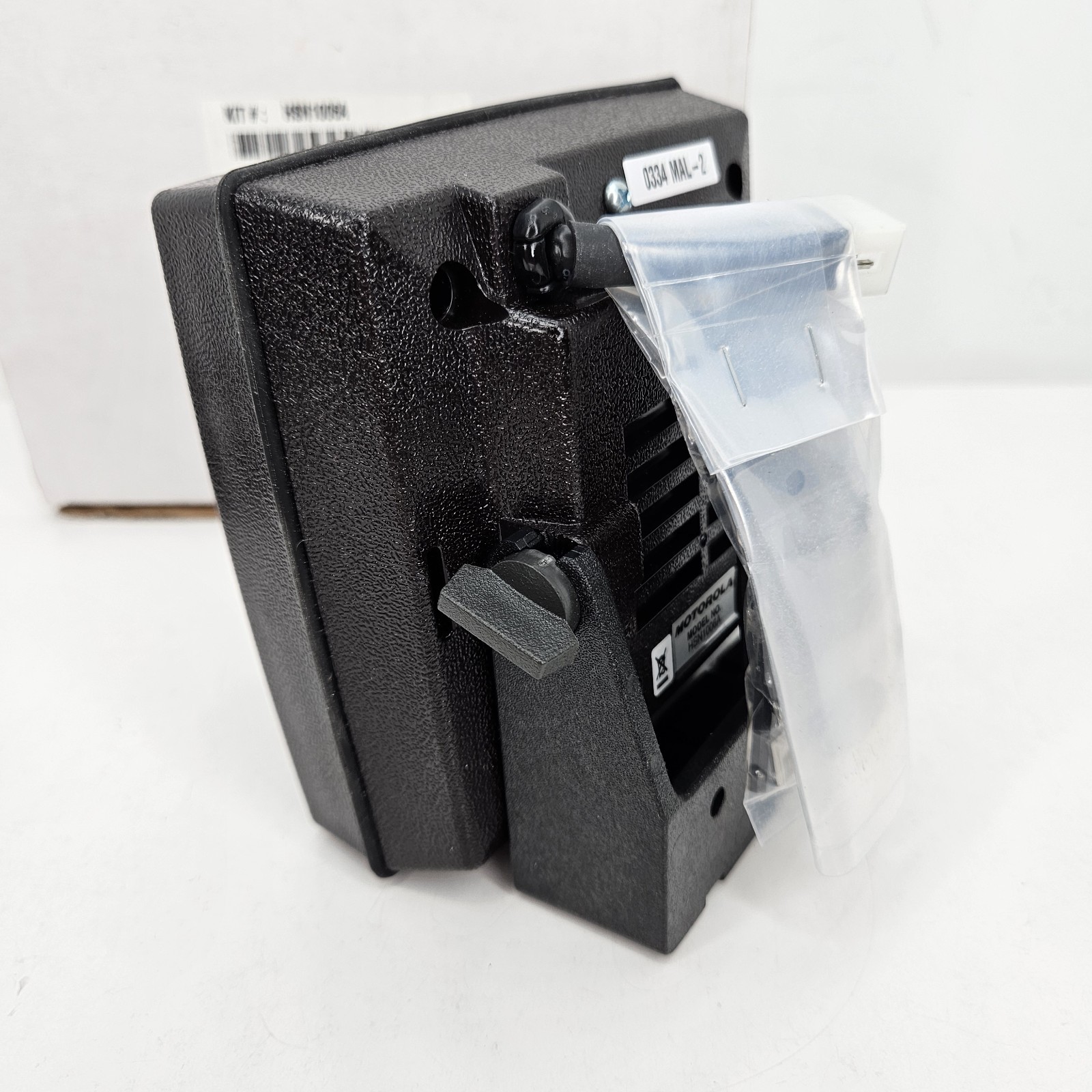 Motorola Mobile Radio Speaker Model HSN1006A w/ Cable & Mounting Hardware - NEW