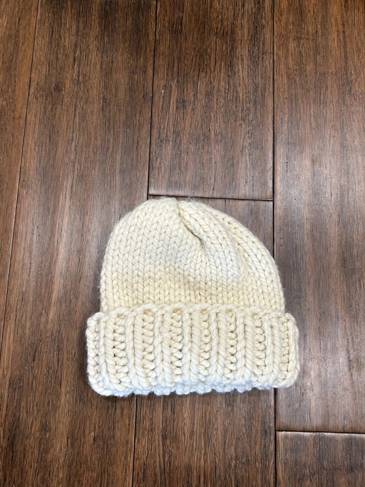 Childrens Cozy Knit Fisherman White Wool Blend Chunky Handmade Beanie 9” NEW