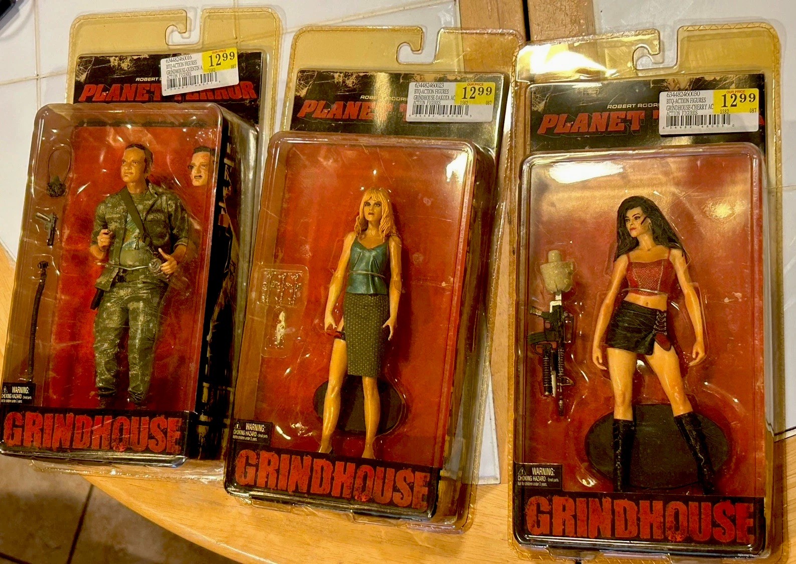 Grindhouse Planet Terror NECA Tarantino Rose McGowan Cherry Dakota Figures Lot 3