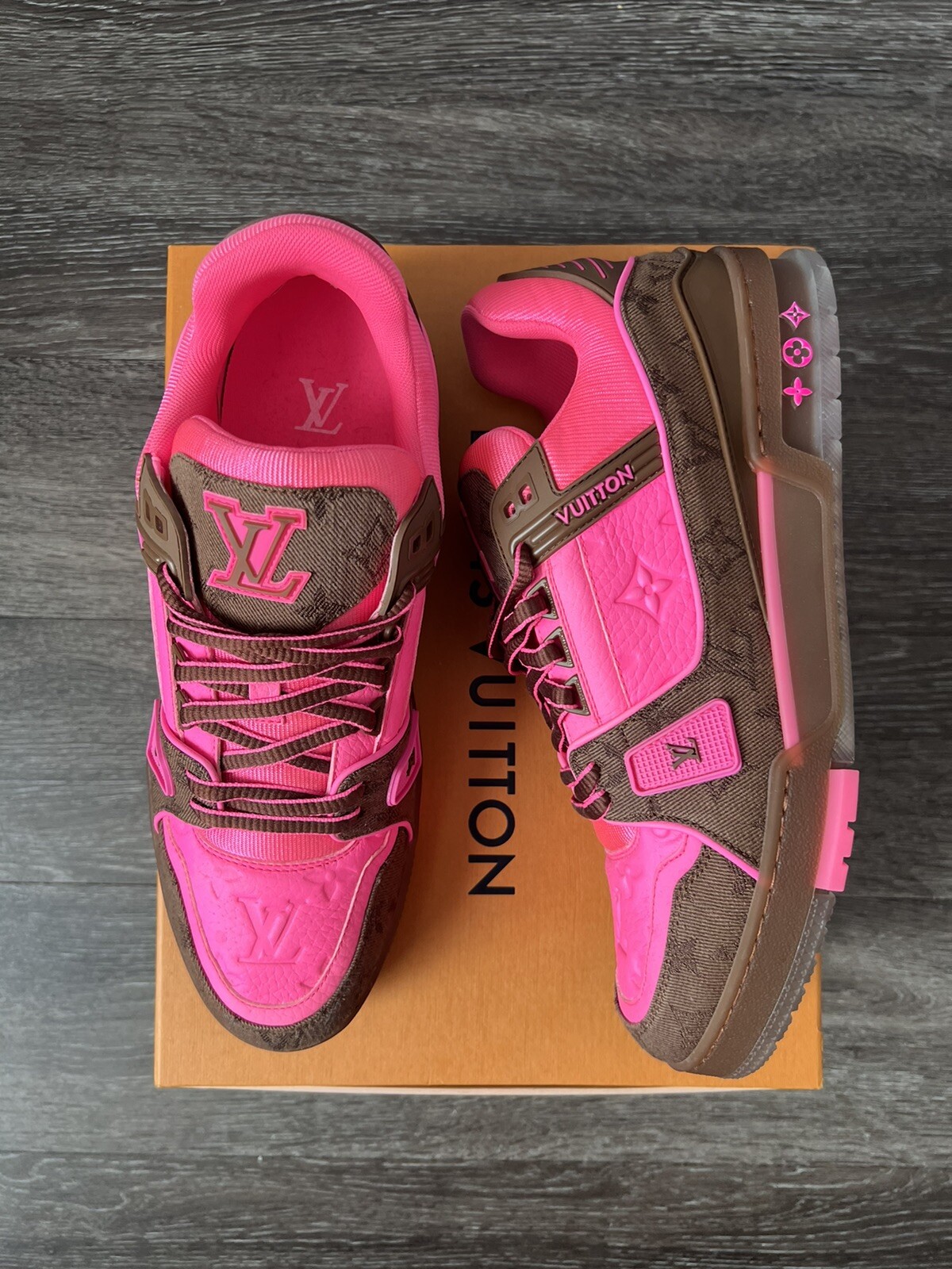 lv pink trainer