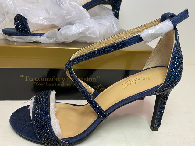 navy heels size 9