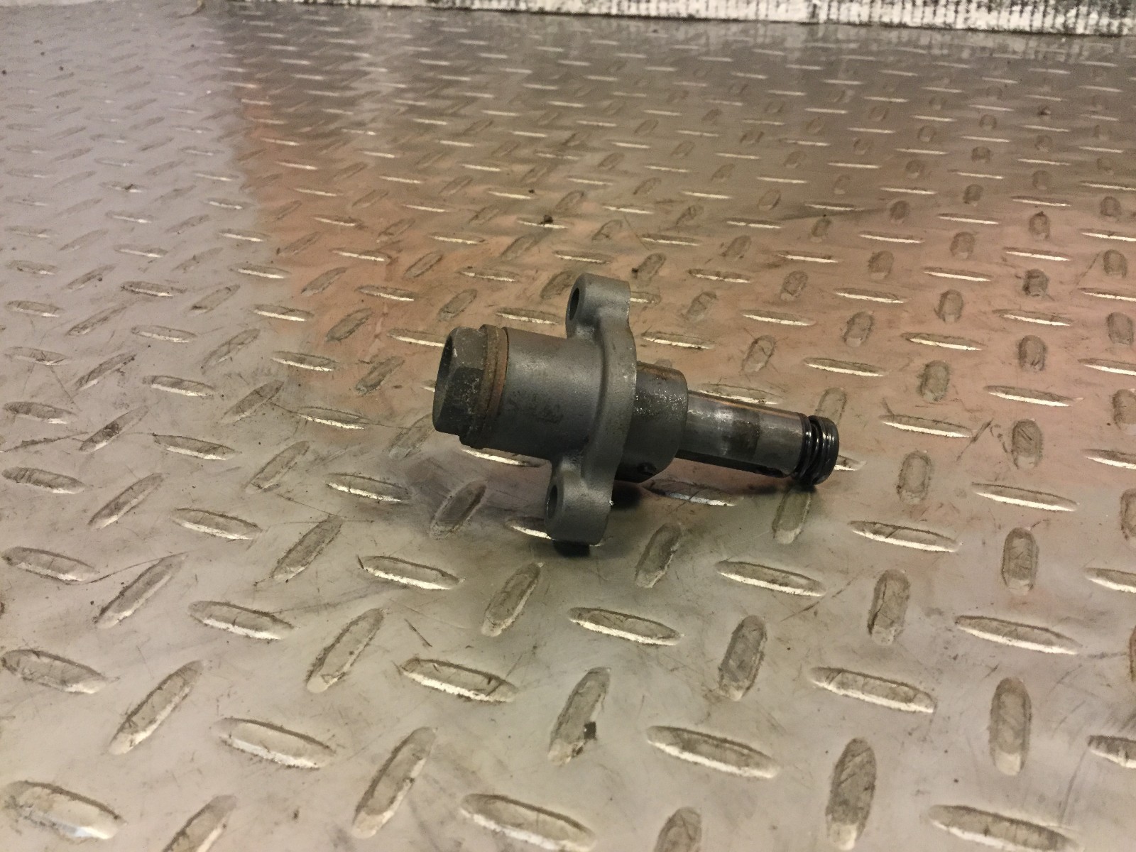 1991 91 92 Suzuki GSXR750 GSXR GSXR 750 Timing Chain Tensioner Tension