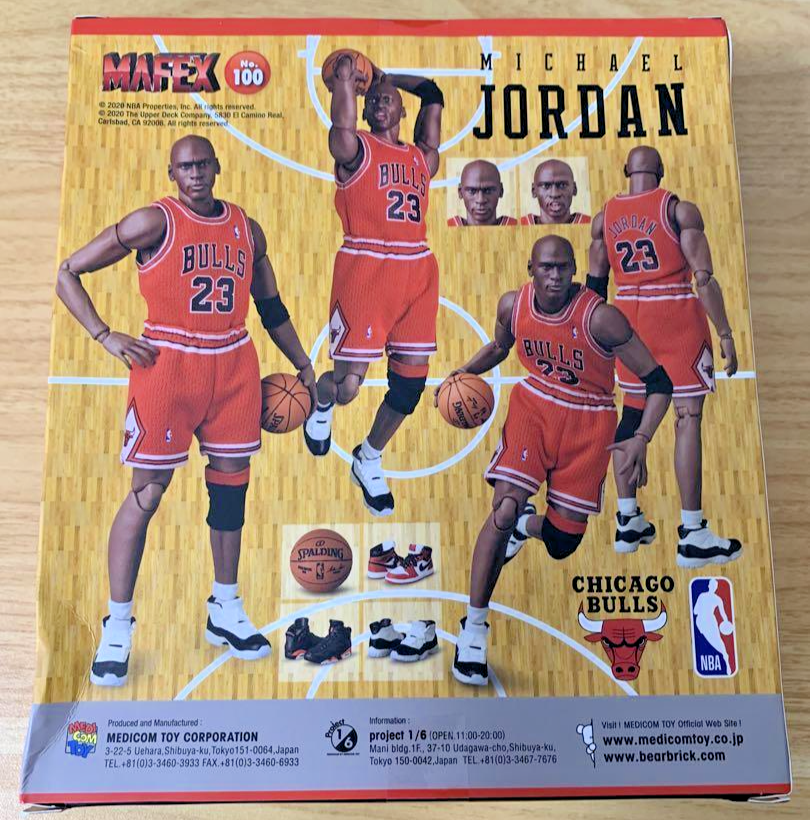 MAFEX No.100 Michael Jordan Chicago Bulls Figure Collectible MAFEX No.100 Michael Jordan Chicago Bulls Figure Collectible