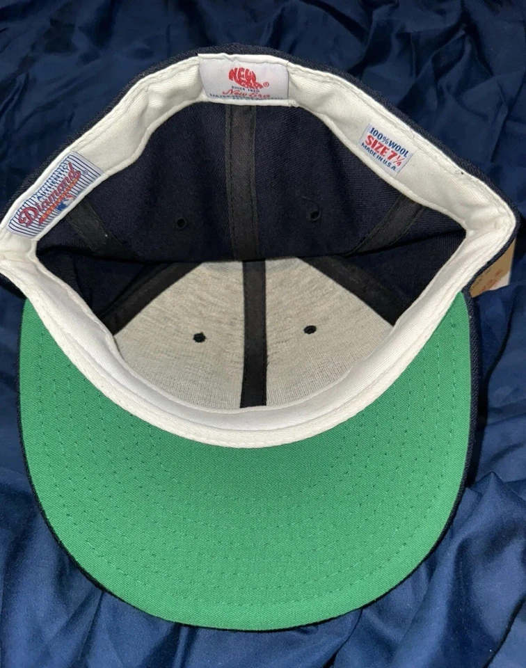 Gorra de béisbol firmada por Yogi Berra - Nueva con etiquetas - Yankees de Nueva York Foto 3 de 3