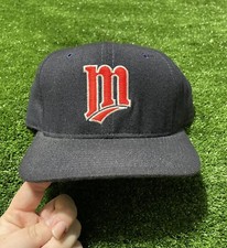 Vintage MLB Minnesota Twins Fitted Hat Size 7.5 Wool Sports Specialties