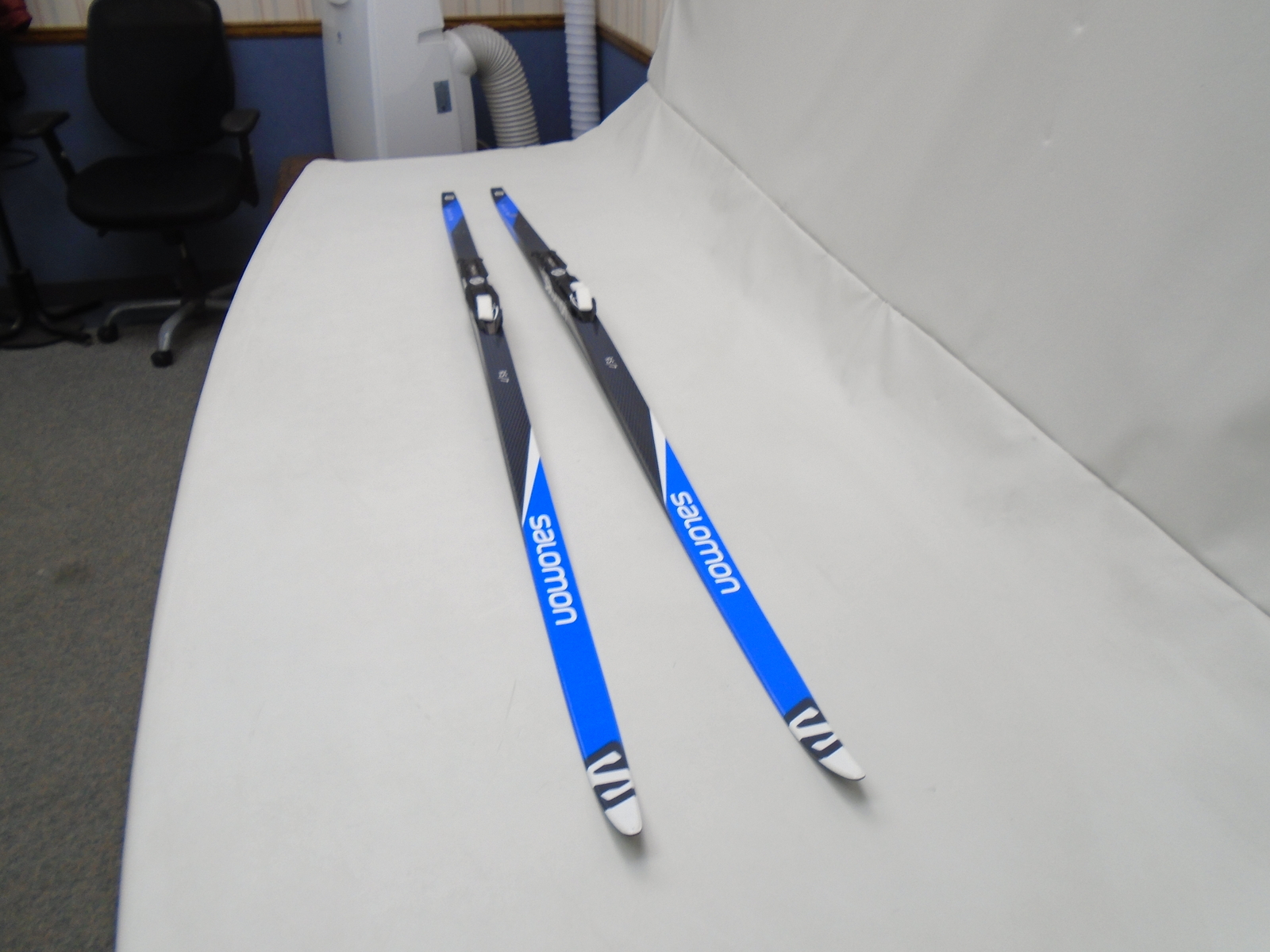 SALOMON 2024 RS 7 SKATE L415424OM186 BLACK/ BLUE 168 CM CROSS COUNTRY SKIS eBay