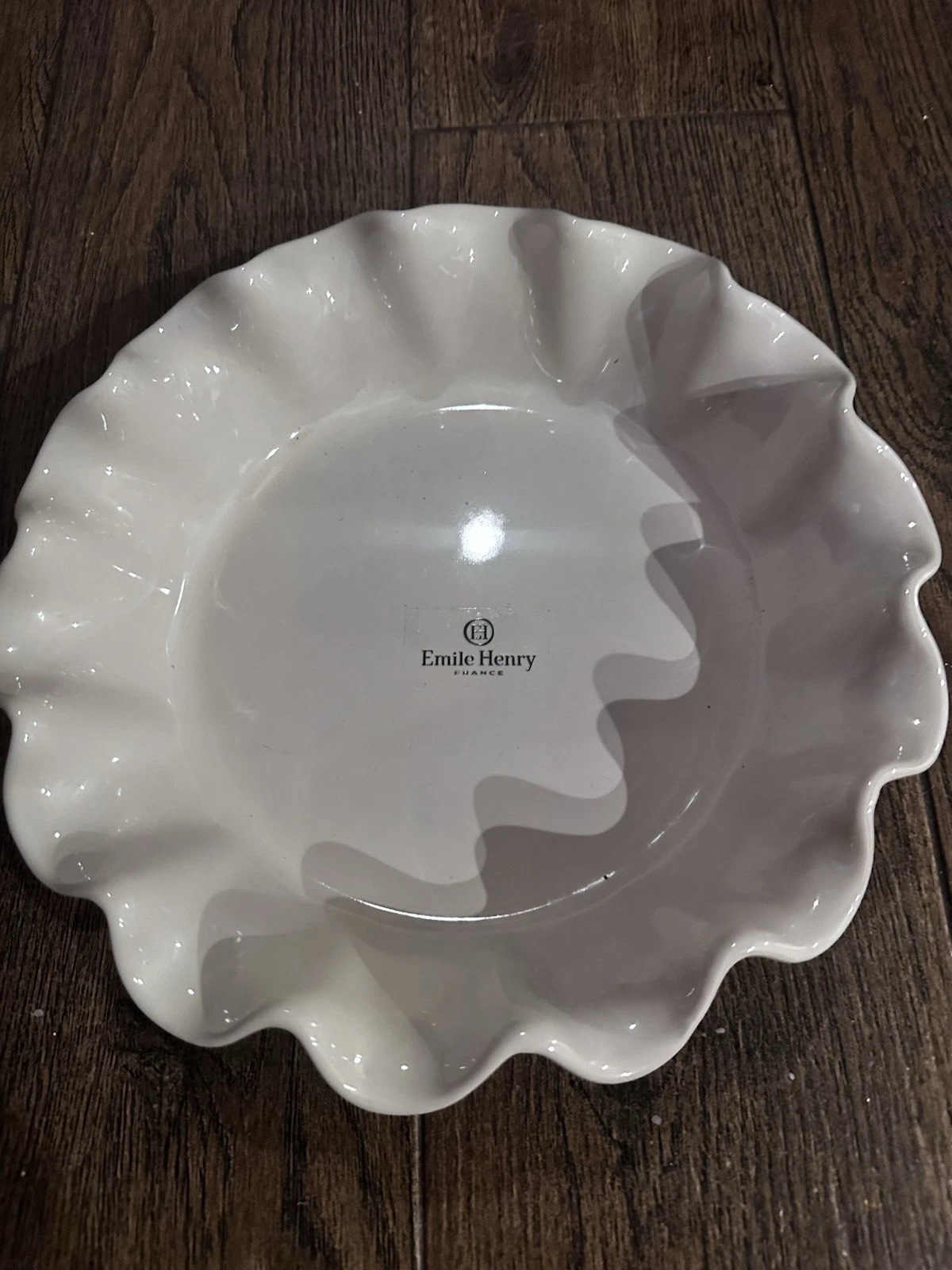 Emile Henry HR Ceramic 10-inch Ruffled Pie Dish