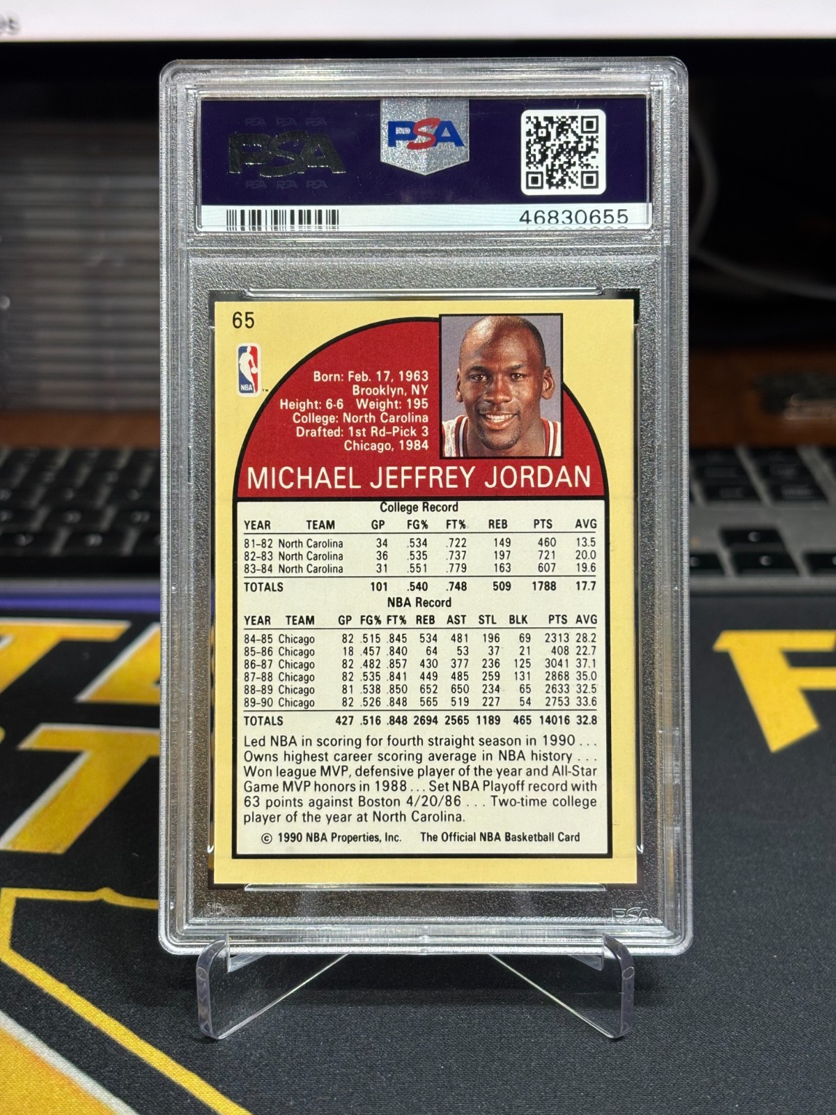 1990 Hoops MICHAEL JORDAN PSA 9 NBA Chicago Bulls view 3