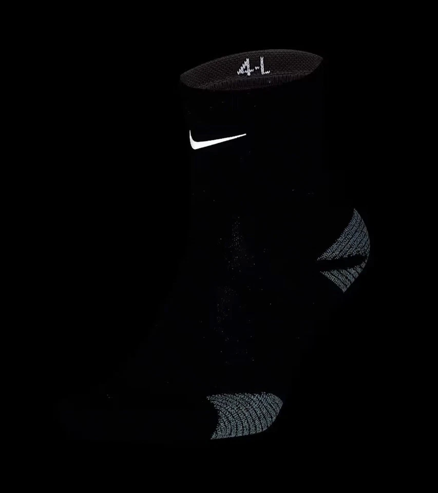 Nike Grip Racing Running Ankle Socks  Gym Training Reflective SK0122-010 UK13-15 - Image 4 of 4