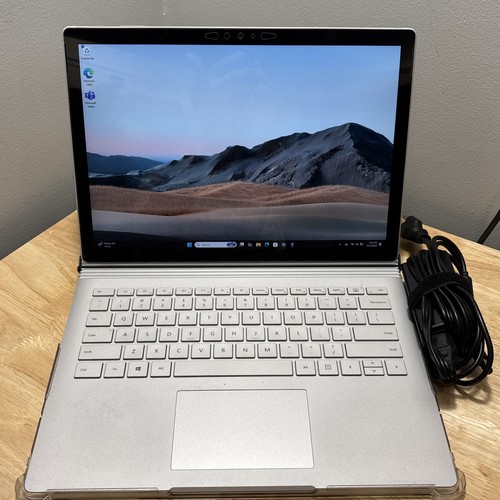 Microsoft Surface Book 3 | Recensione - Tom's Hardware Microsoft Surface Book 3 | Recensione - Tom's Hardware