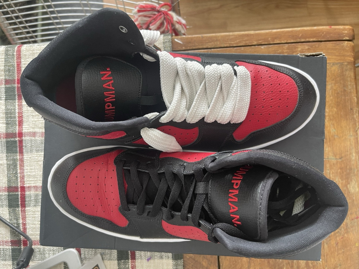 Nike Air Jordan 1 Retro High Men Size 12 US 11 UK 555088-001 Nike Air Jordan 1 Retro High Men Size 12 US 11 UK 555088-001